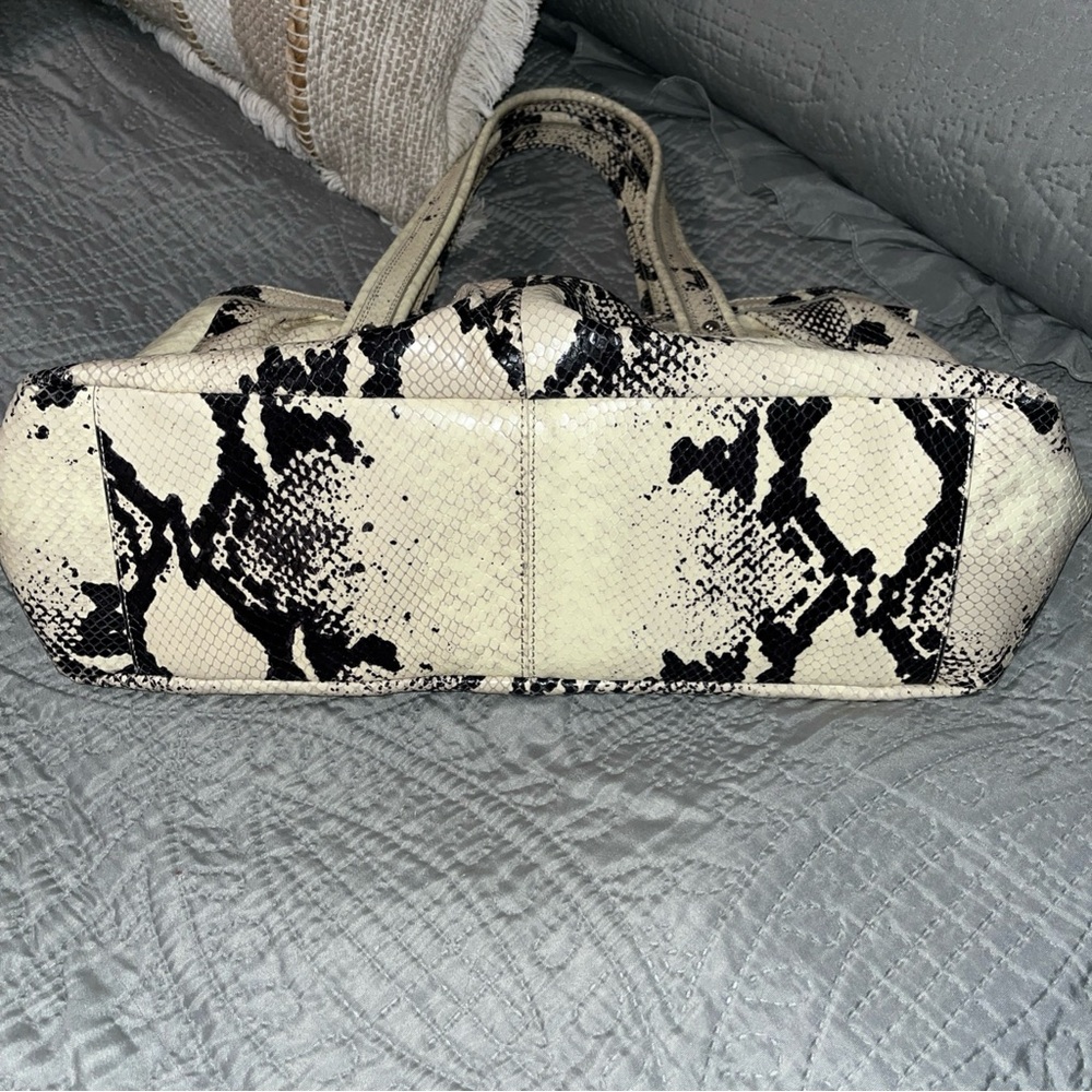 Calvin Klein Black and Cream Snakeskin Satchel - Picture 5 of 6